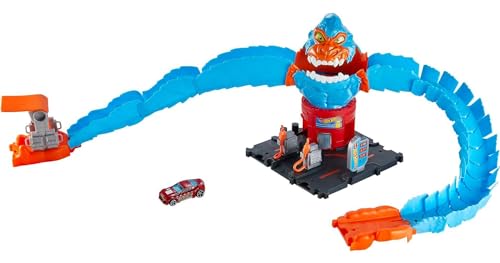 Hot Wheels City Toy Car Track Set, Gorilla Grapple Playset with 1:64 Scale Vehicle, 5-ft Long Bendable Track, Connects to Other Sets